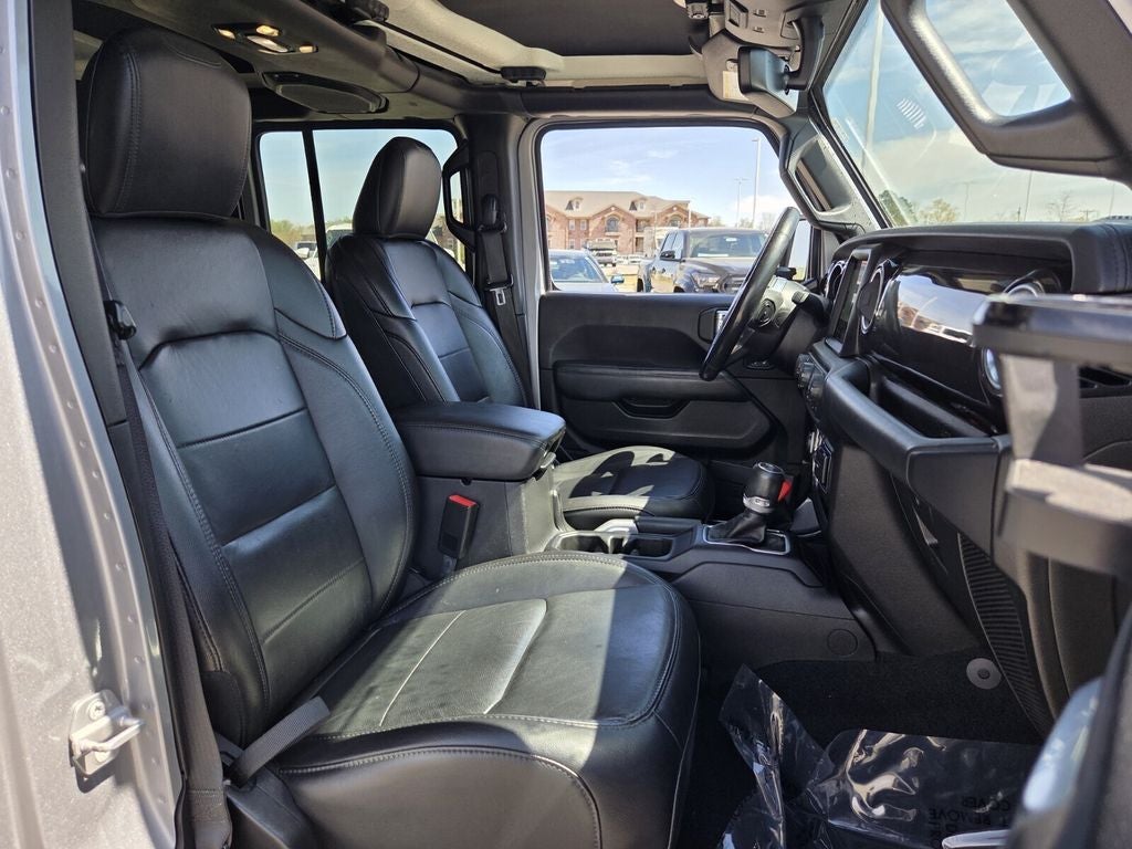 2019 Jeep Wrangler Unlimited Sahara Altitude