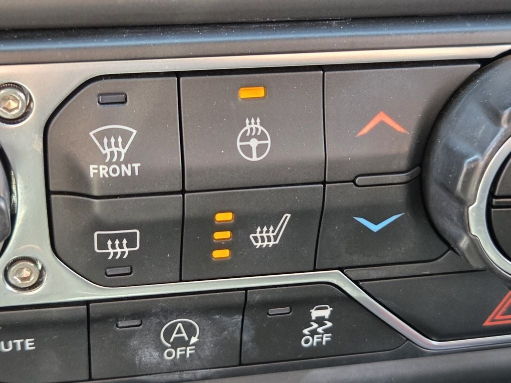 2019 Jeep Wrangler Unlimited Sahara Altitude