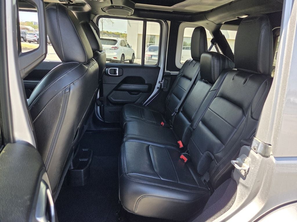 2019 Jeep Wrangler Unlimited Sahara Altitude