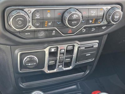 2019 Jeep Wrangler Unlimited Sahara Altitude