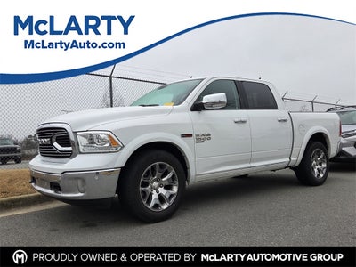 2019 RAM 1500 Classic Laramie