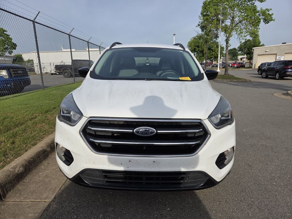 Used 2019 Ford Escape SE with VIN 1FMCU0GD6KUA64870 for sale in North Little Rock, AR