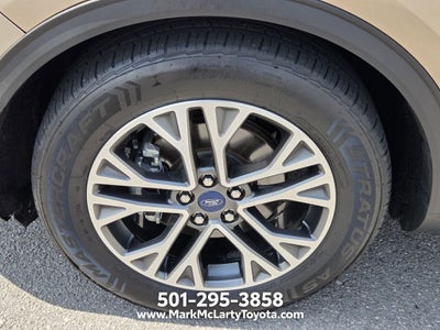 2020 Ford Escape SEL