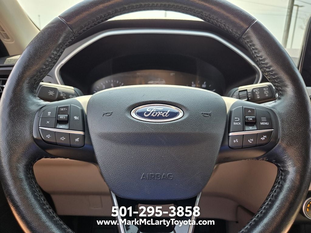 2020 Ford Escape SEL