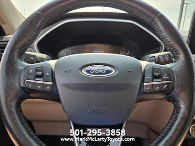 2020 Ford Escape SEL