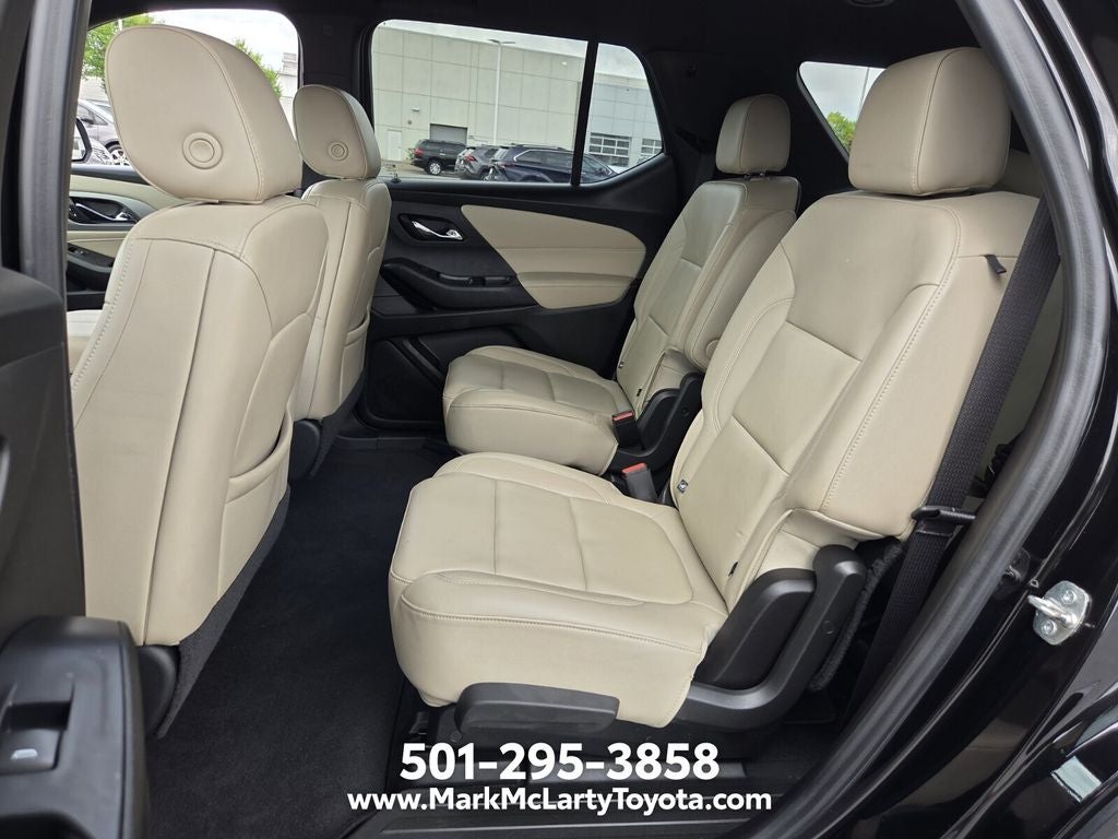 2022 Chevrolet Traverse LT Leather