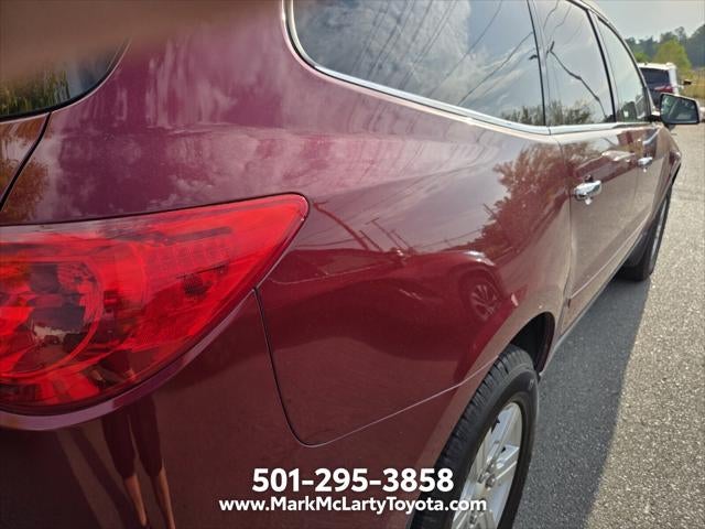 2011 Chevrolet Traverse LT 1LT