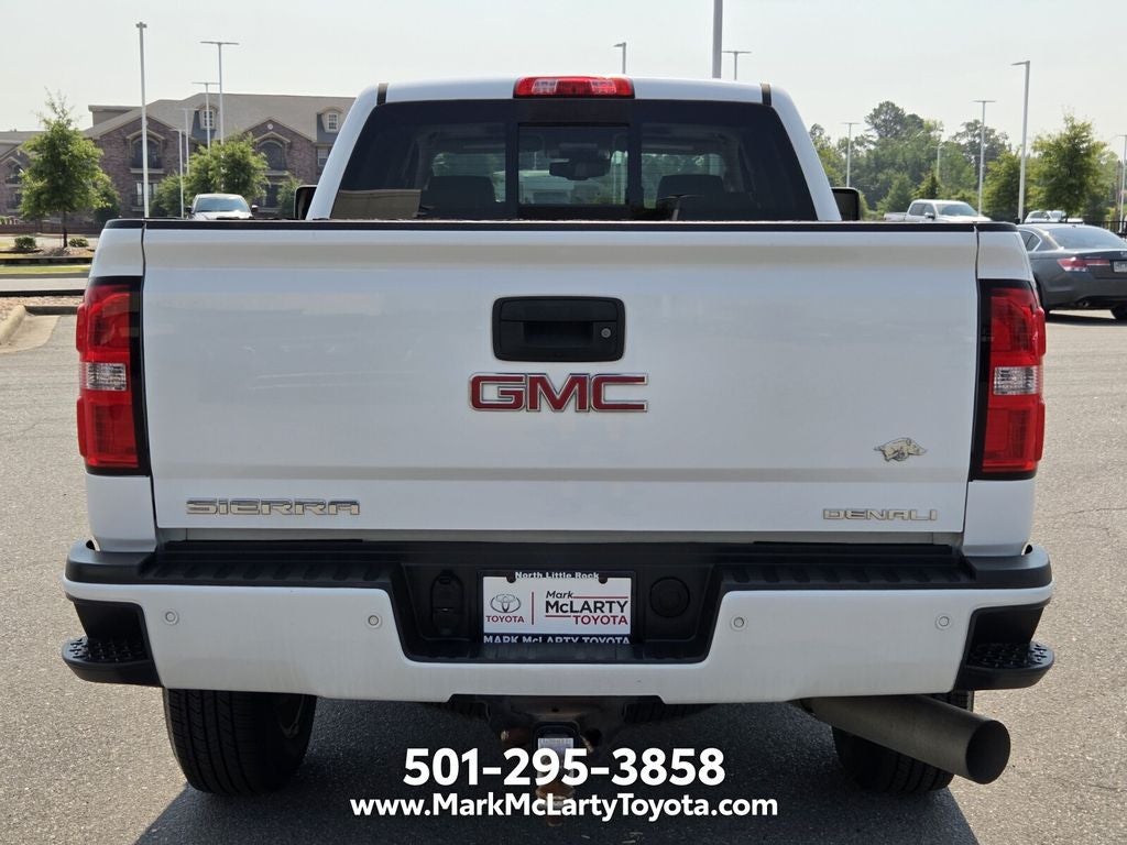 2015 GMC Sierra Denali