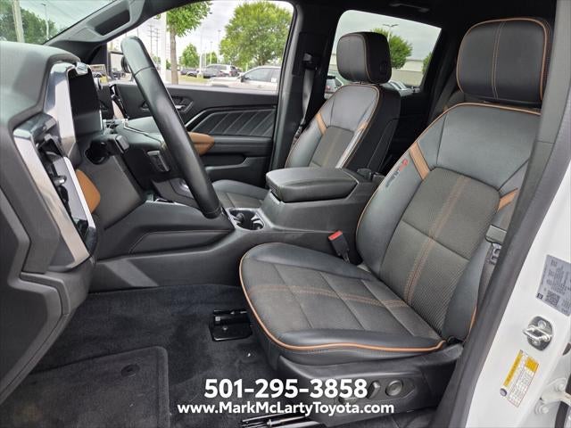 2023 GMC Canyon AT4