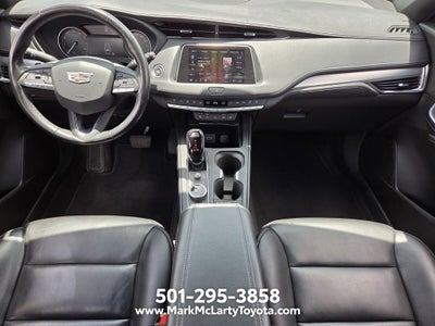 2023 Cadillac XT4 Premium Luxury