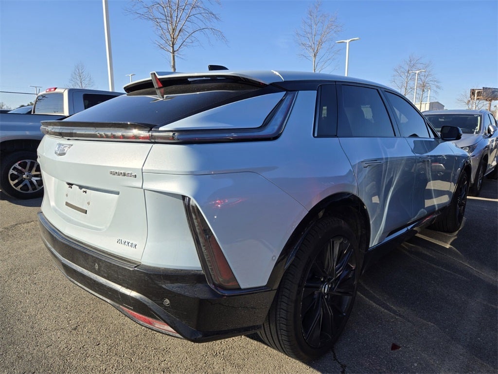 2025 Cadillac Lyriq Sport