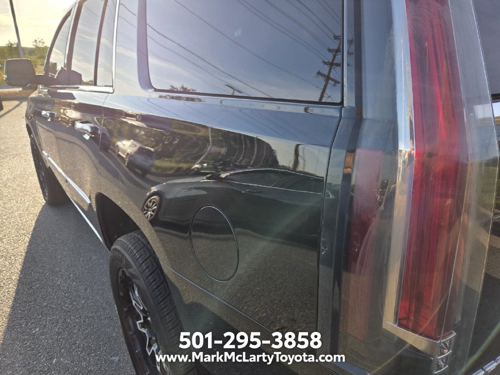 2018 Cadillac Escalade Platinum Edition