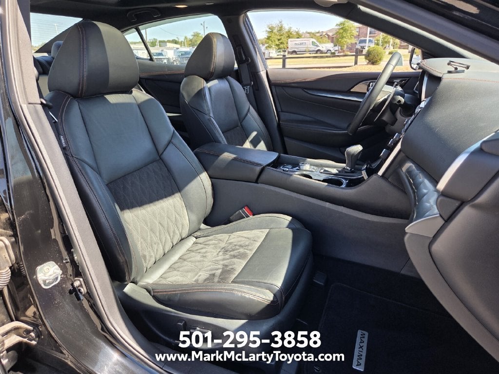 2022 Nissan Maxima SR