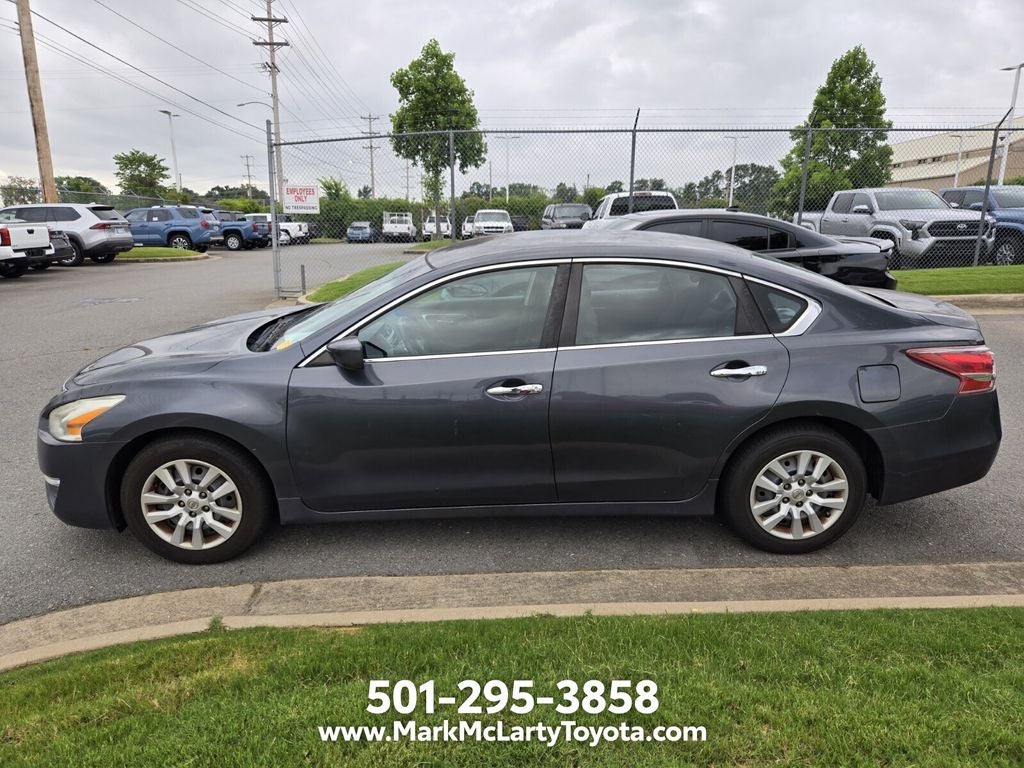 Used 2013 Nissan Altima Sedan S with VIN 1N4AL3AP1DC114589 for sale in North Little Rock, AR
