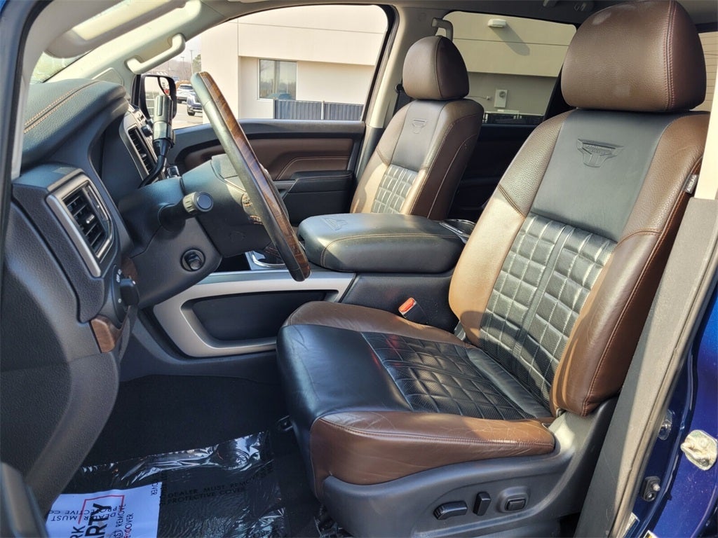 2017 Nissan Titan Platinum Reserve