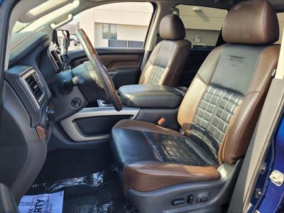 2017 Nissan Titan Platinum Reserve