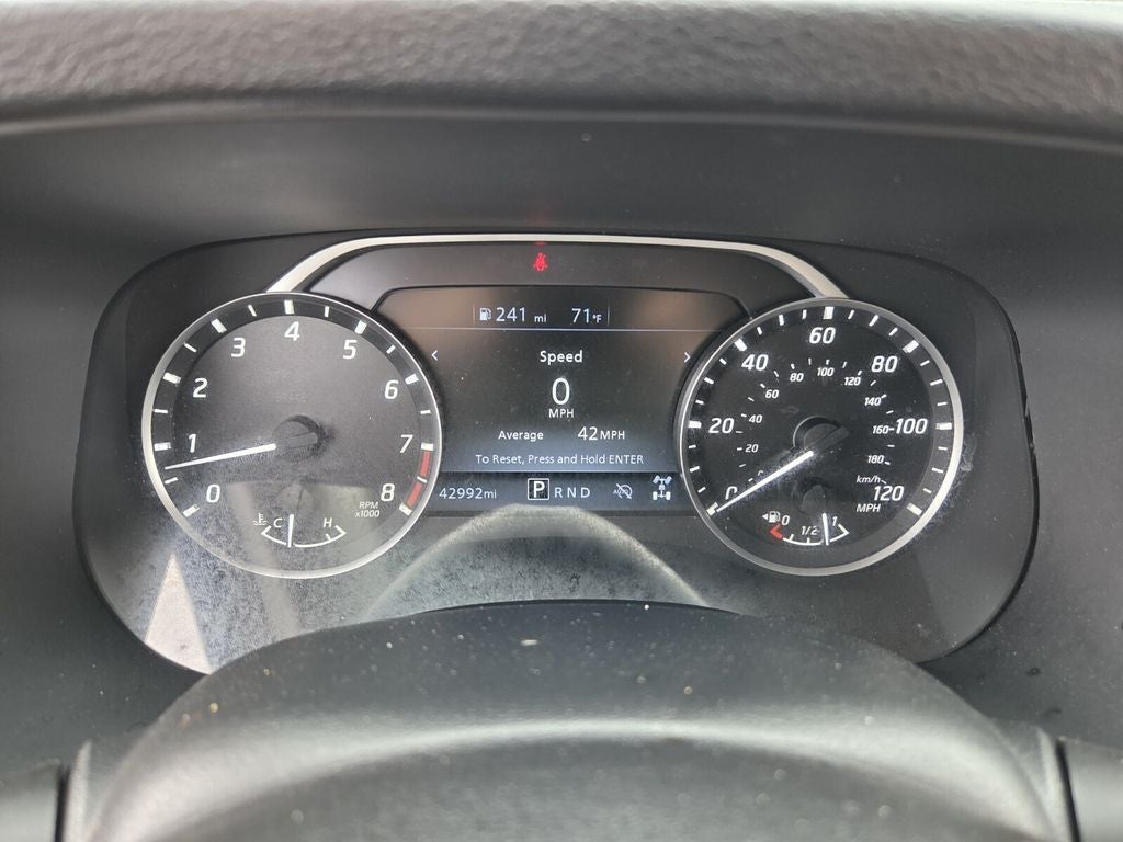 2024 Nissan Frontier SV