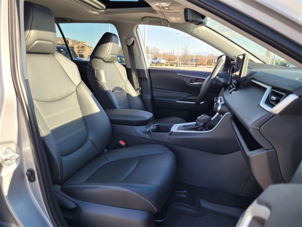 2024 Toyota RAV4 XLE Premium