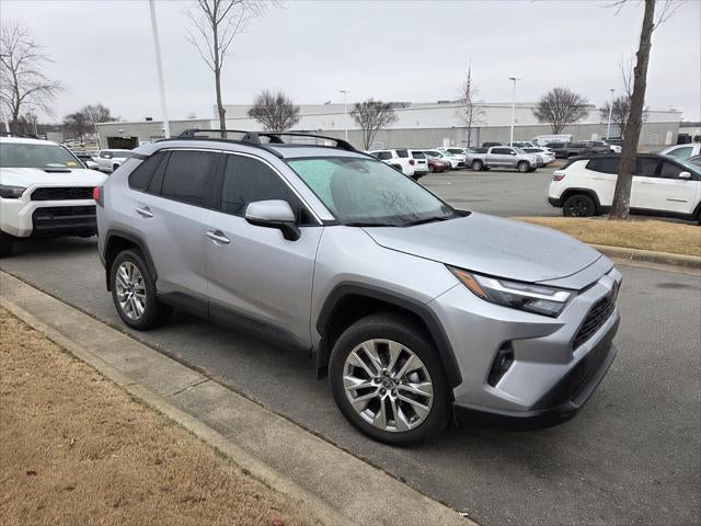 2024 Toyota RAV4 XLE Premium