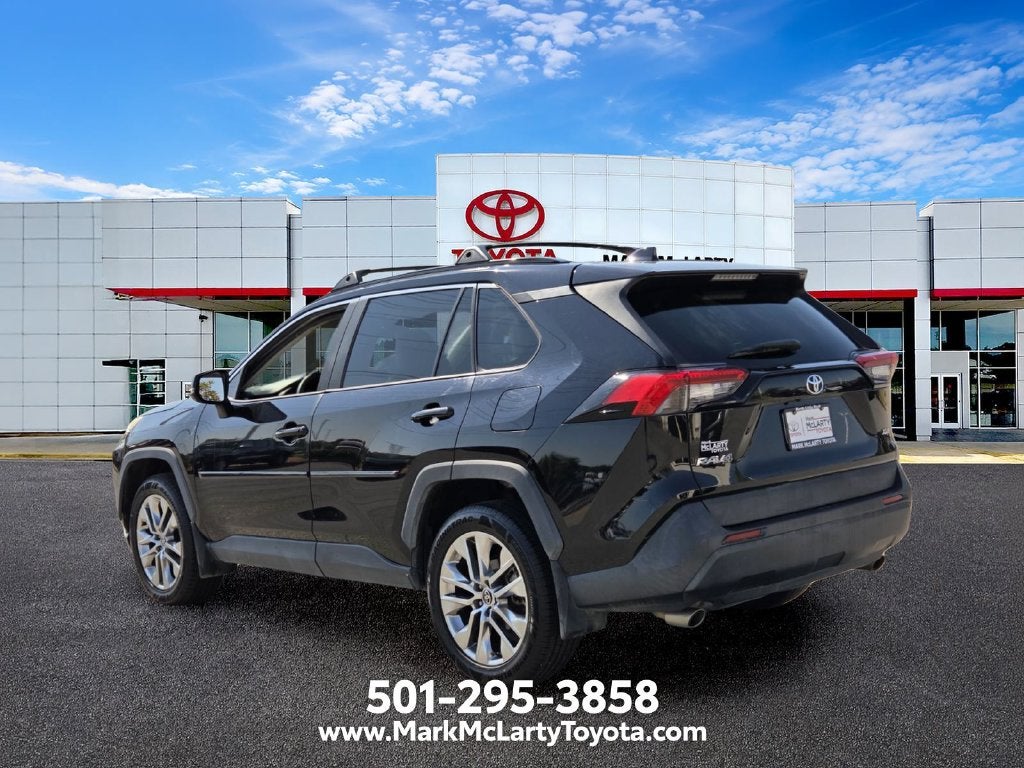 2021 Toyota RAV4 XLE Premium