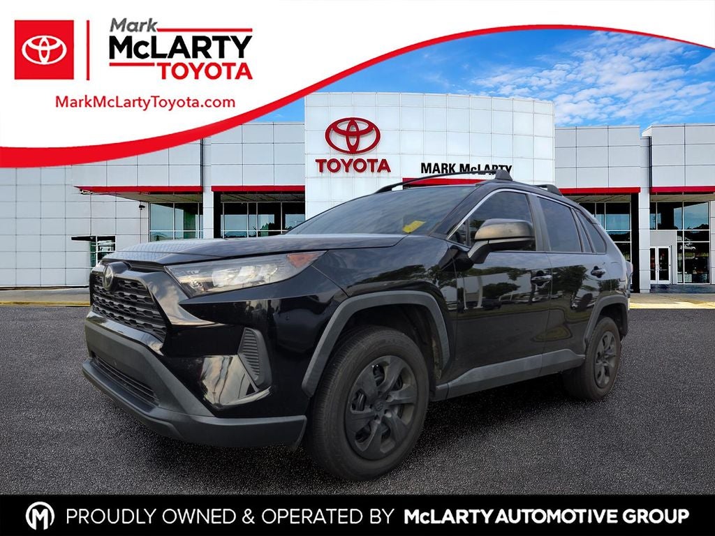 2020 Toyota RAV4 LE