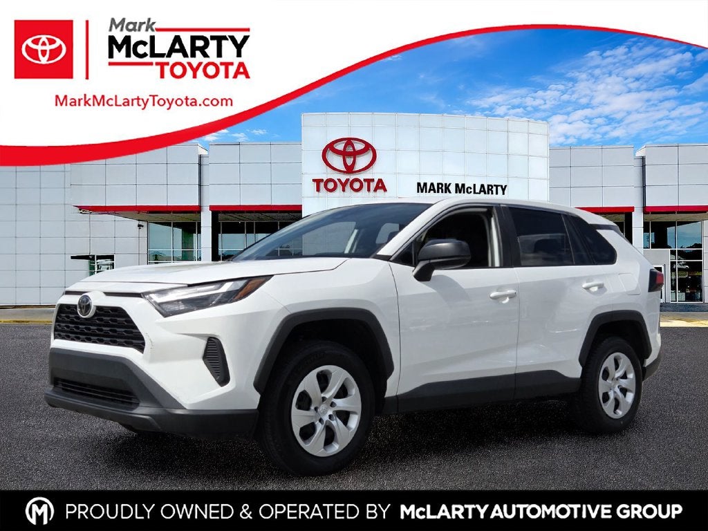 2024 Toyota RAV4 LE