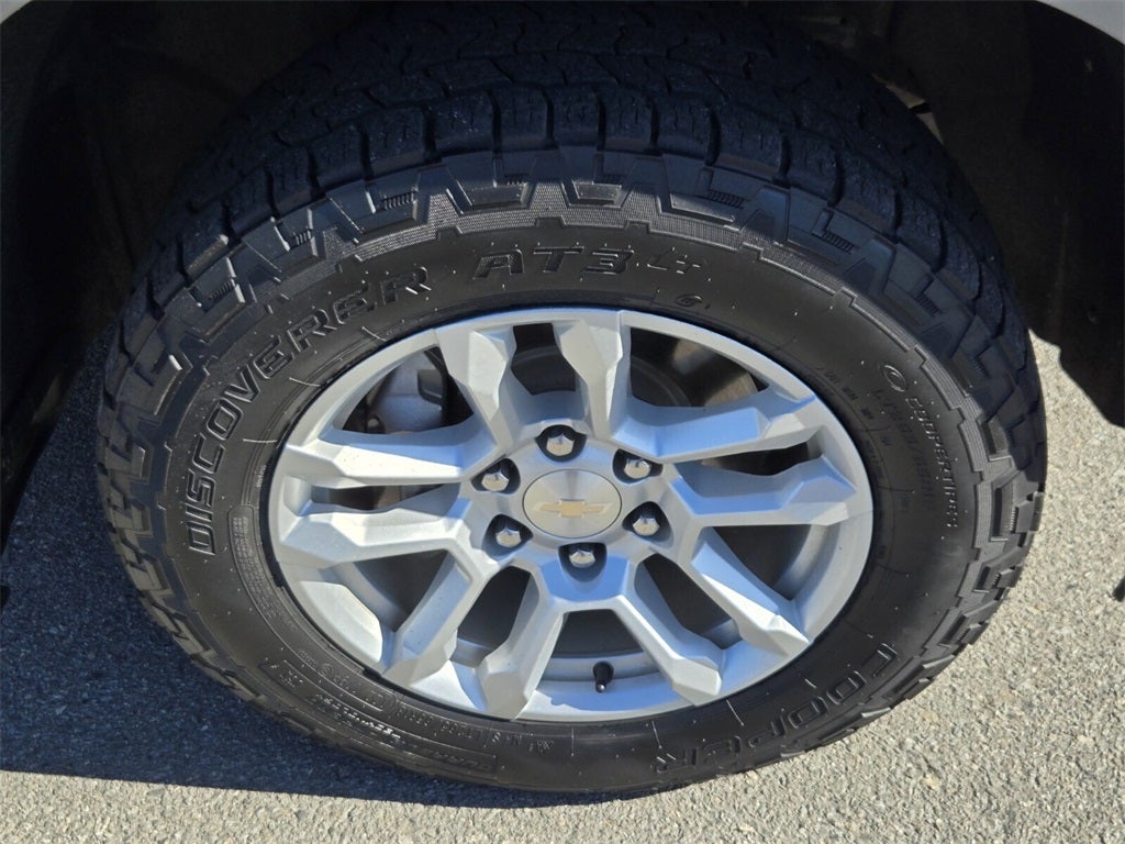 2023 Chevrolet Silverado LT LT1