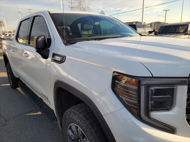 2024 GMC Sierra AT4