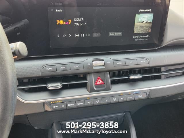 2025 Kia K4 LXS - Photo 39