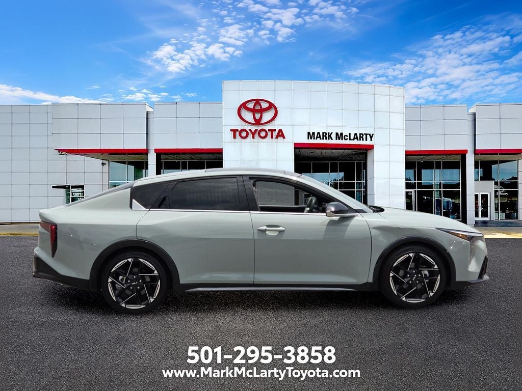 2025 Kia K4 GT-Line