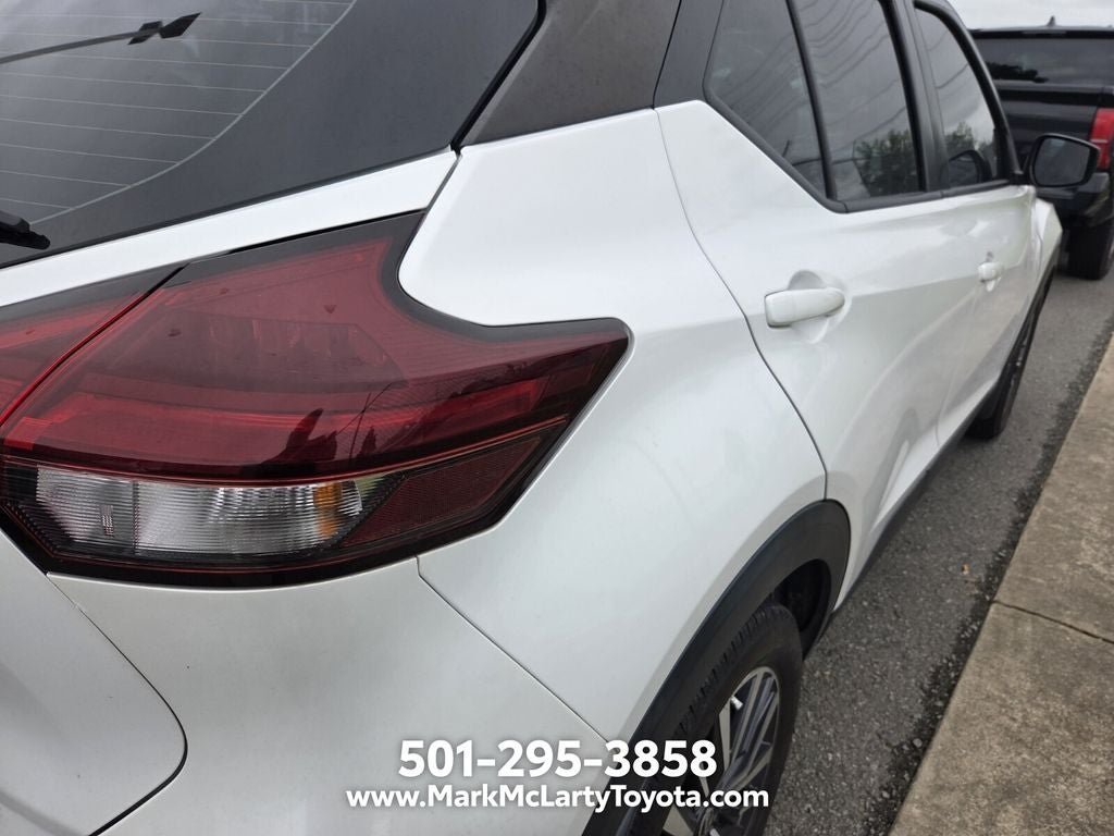2021 Nissan Kicks SV