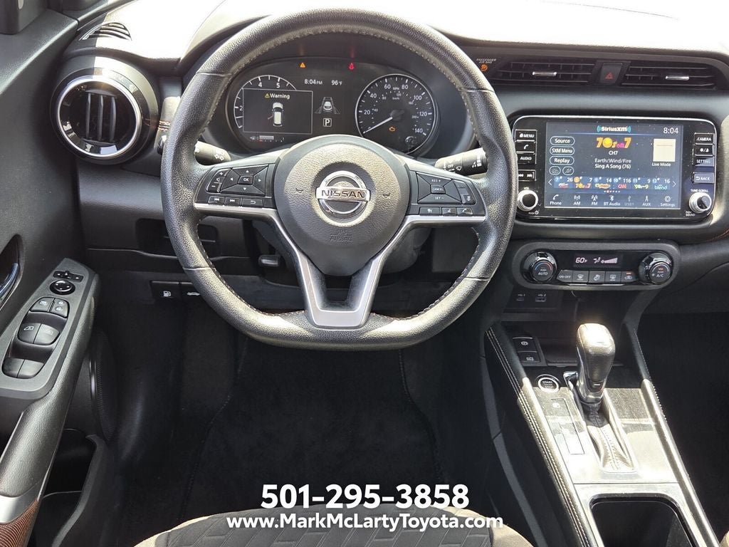 2021 Nissan Kicks SR