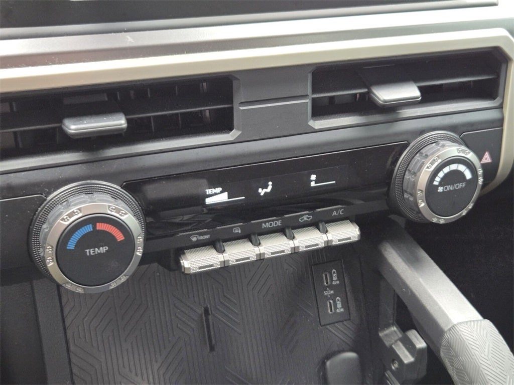 2025 Toyota TACOMA SR5 SR5