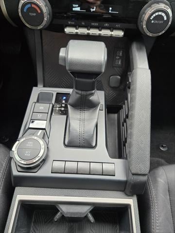 2025 Toyota TACOMA SR5 SR5