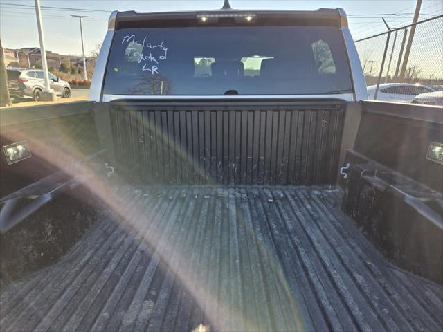 2025 Toyota TACOMA SR5 SR5