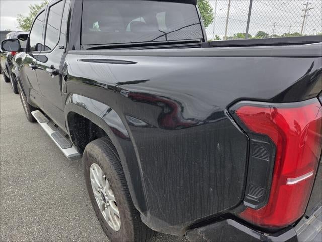 2025 Toyota TACOMA SR5 SR5