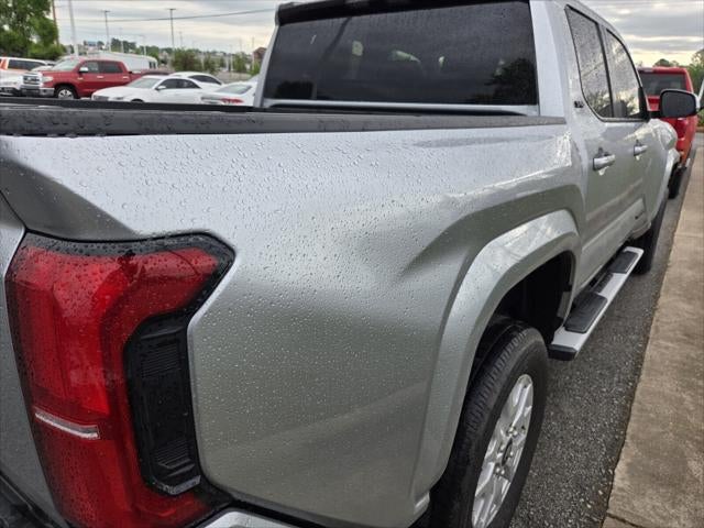 2025 Toyota TACOMA SR5 SR5