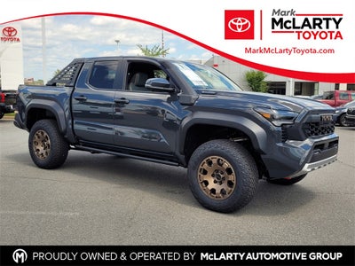 2025 Toyota Tacoma i-FORCE MAX Trailhunter