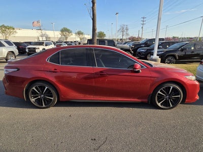 2019 Toyota CAMRY XSE