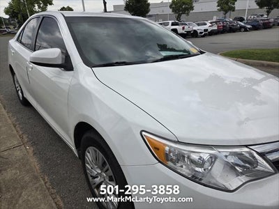 2014 Toyota CAMRY LE