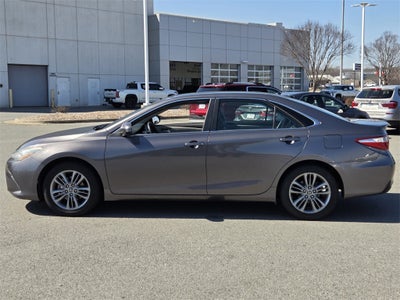 2015 Toyota CAMRY SE
