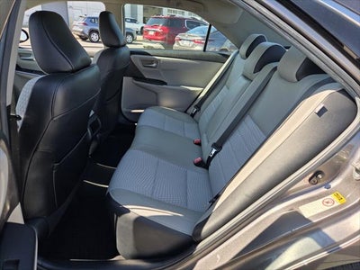 2015 Toyota CAMRY SE