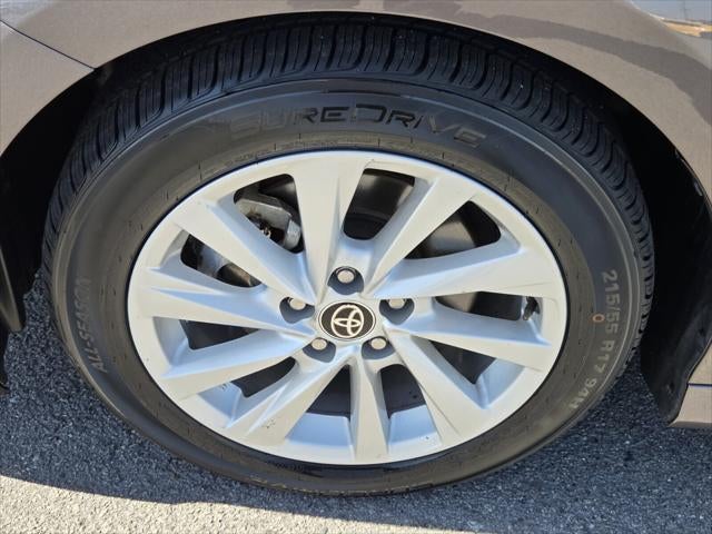 2024 Toyota CAMRY LE