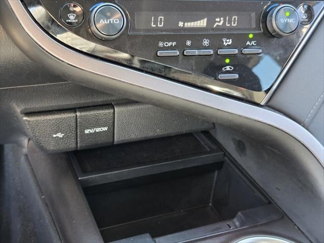 2024 Toyota CAMRY LE