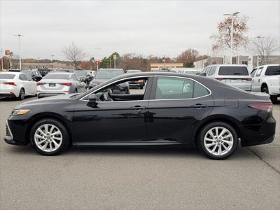 2024 Toyota CAMRY LE