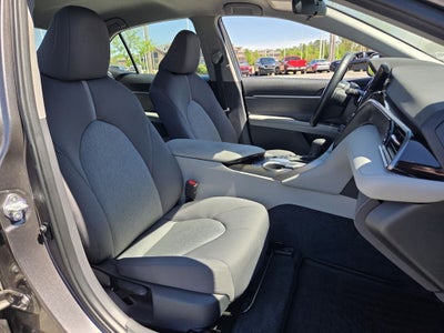 2023 Toyota CAMRY LE