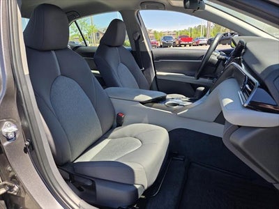 2023 Toyota CAMRY LE