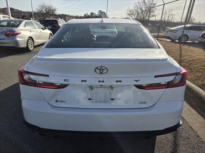 2025 Toyota CAMRY SE