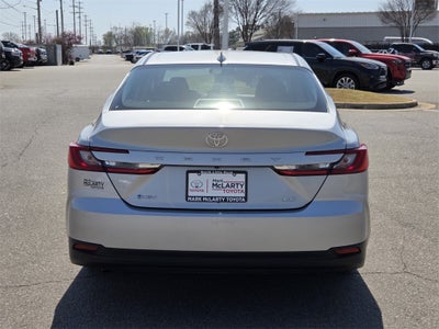 2025 Toyota CAMRY LE