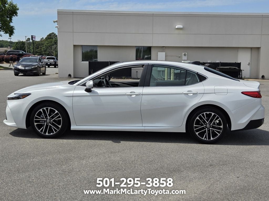 2026 Toyota CAMRY XLE
